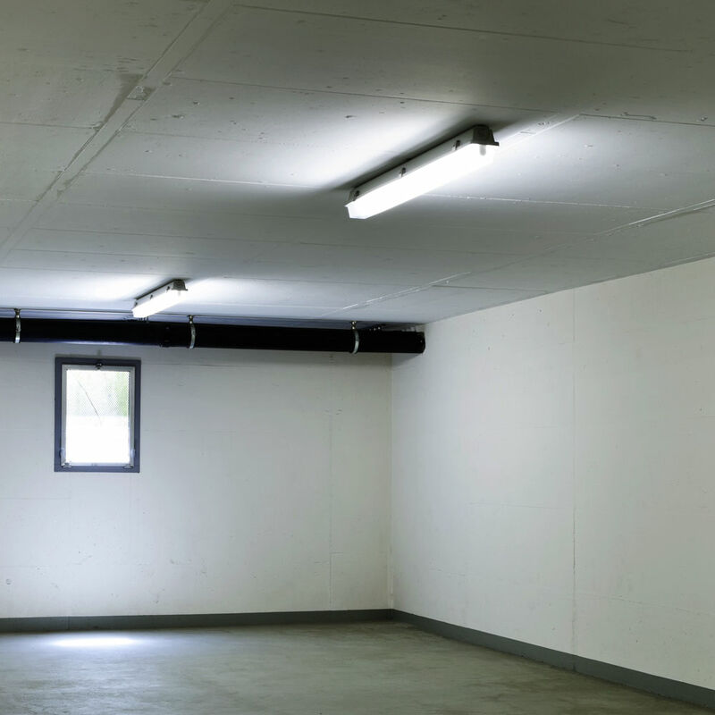 2x bañeras LED, lámparas, techos, naves industriales, taller, sala húmeda luces ALU
2x bañeras LED, lámparas, techos, naves industriales, taller, sala húmeda luces ALU