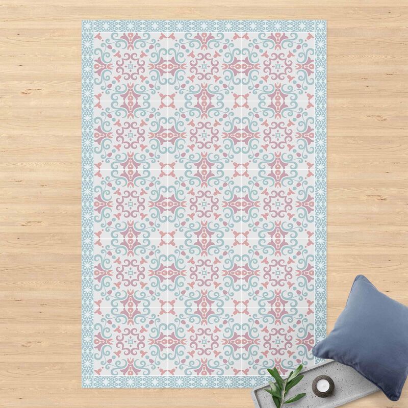 Alfombras vinílicas - Floral Tiles Bluish Purple Folklore With Border - Alto 3:2 Dimensión LxA: 210cm x 140cm
Alfombras vinílicas - Floral Tiles Bluish Purple Folklore With Border - Alto 3:2 Dimensión LxA: 210cm x 140cm