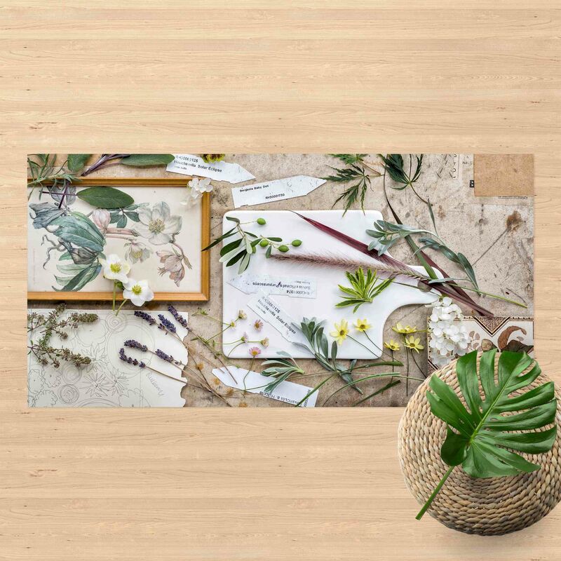 Alfombras vinílicas - Flowers And Garden Herbs Vintage - Apaisado 1:2 Dimensión LxA: 70cm x 140cm
Alfombras vinílicas - Flowers And Garden Herbs Vintage - Apaisado 1:2 Dimensión LxA: 70cm x 140cm