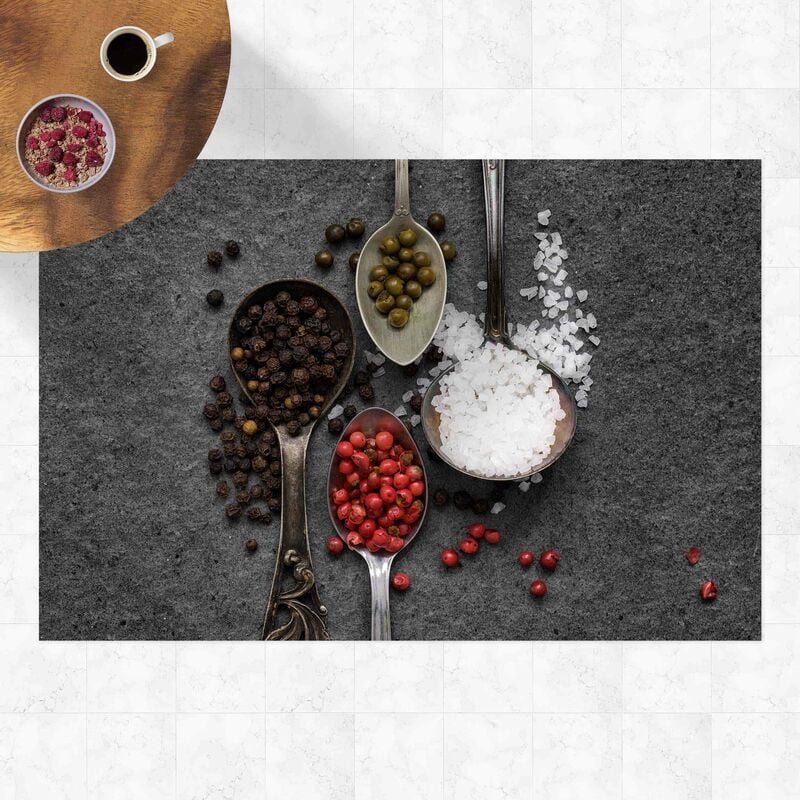 Alfombras vinílicas - Spices On Vintage Spoons - Apaisado 2:3 Dimensión LxA: 60cm x 90cm
Alfombras vinílicas - Spices On Vintage Spoons - Apaisado 2:3 Dimensión LxA: 60cm x 90cm