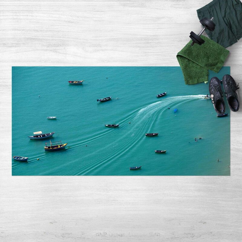 Alfombras vinílicas - Anchoring Fishing Boats - Apaisado 1:2 Dimensión LxA: 100cm x 200cm
Alfombras vinílicas - Anchoring Fishing Boats - Apaisado 1:2 Dimensión LxA: 100cm x 200cm