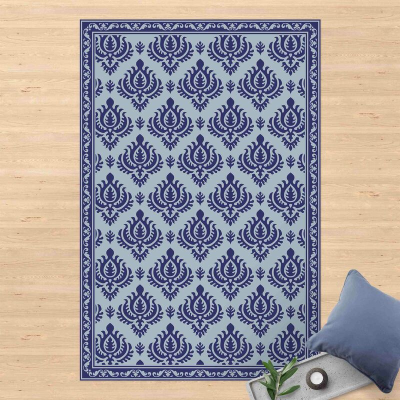 Alfombras vinílicas - Dark Blue Broque Light With Border - Alto 3:2 Dimensión LxA: 180cm x 120cm
Alfombras vinílicas - Dark Blue Broque Light With Border - Alto 3:2 Dimensión LxA: 180cm x 120cm