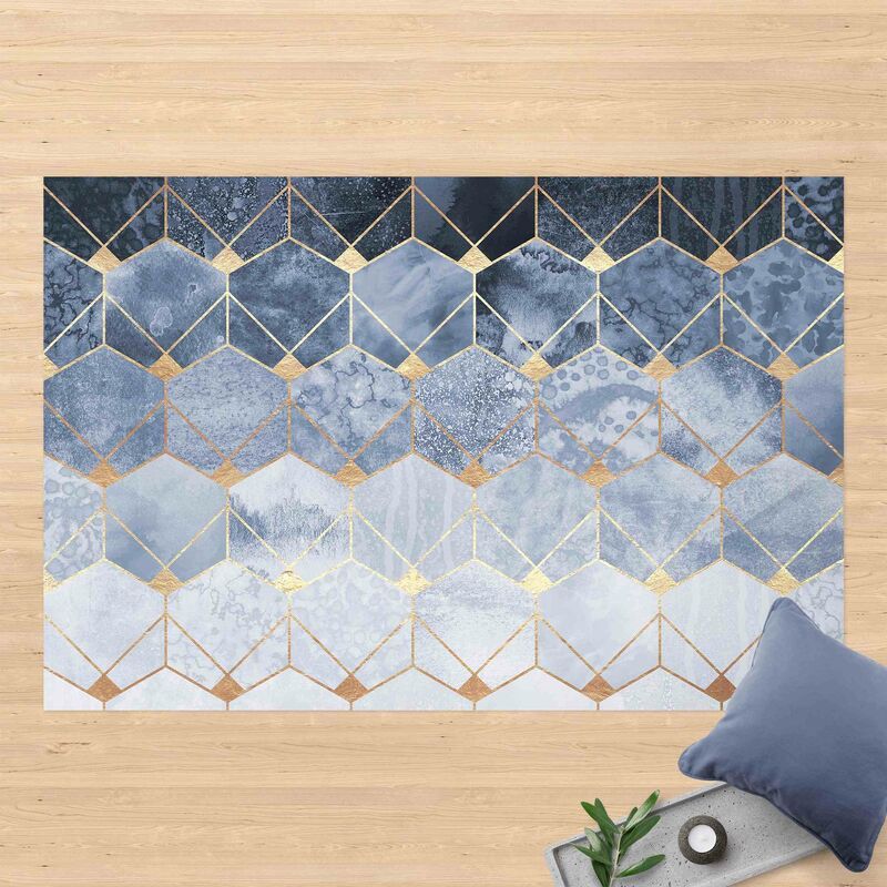 Alfombras vinílicas - Elisabeth Fredriksson - Blue Geometry Golden Art Deco - Apaisado 2:3 Dimensión LxA: 60cm x 90cm
Alfombras vinílicas - Elisabeth Fredriksson - Blue Geometry Golden Art Deco - Apaisado 2:3 Dimensión LxA: 60cm x 90cm