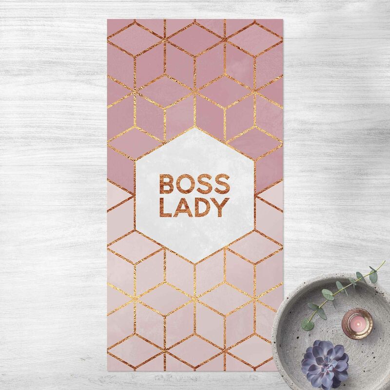 Alfombras vinílicas - Elisabeth Fredriksson - Boss Lady Hexagons Pink - Alto 2:1 Dimensión LxA: 120cm x 60cm
Alfombras vinílicas - Elisabeth Fredriksson - Boss Lady Hexagons Pink - Alto 2:1 Dimensión LxA: 120cm x 60cm