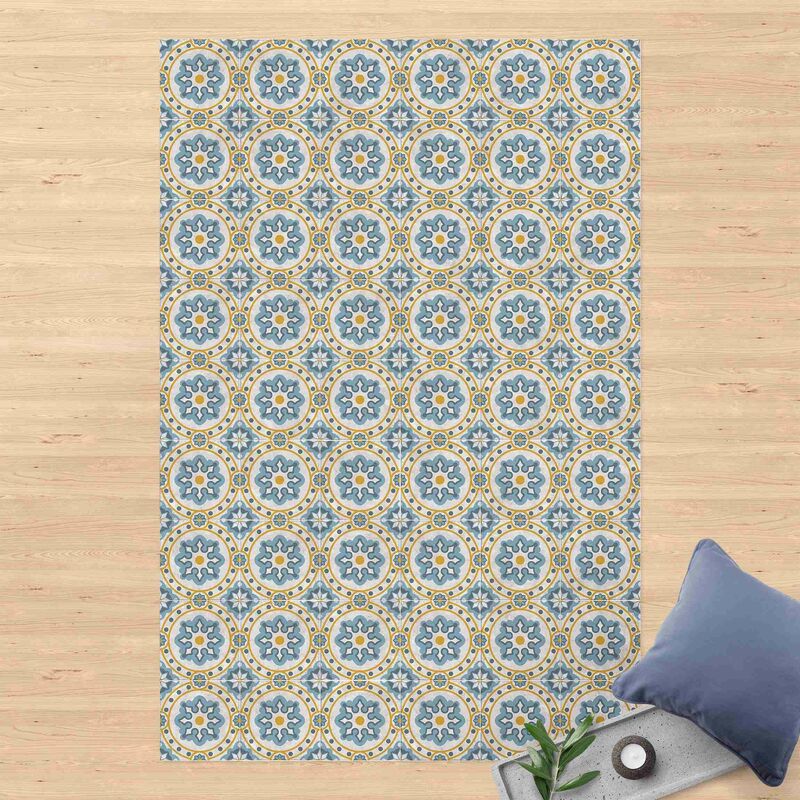 Alfombras vinílicas - Floral Tiles Blue Yellow - Alto 3:2 Dimensión LxA: 120cm x 80cm
Alfombras vinílicas - Floral Tiles Blue Yellow - Alto 3:2 Dimensión LxA: 120cm x 80cm