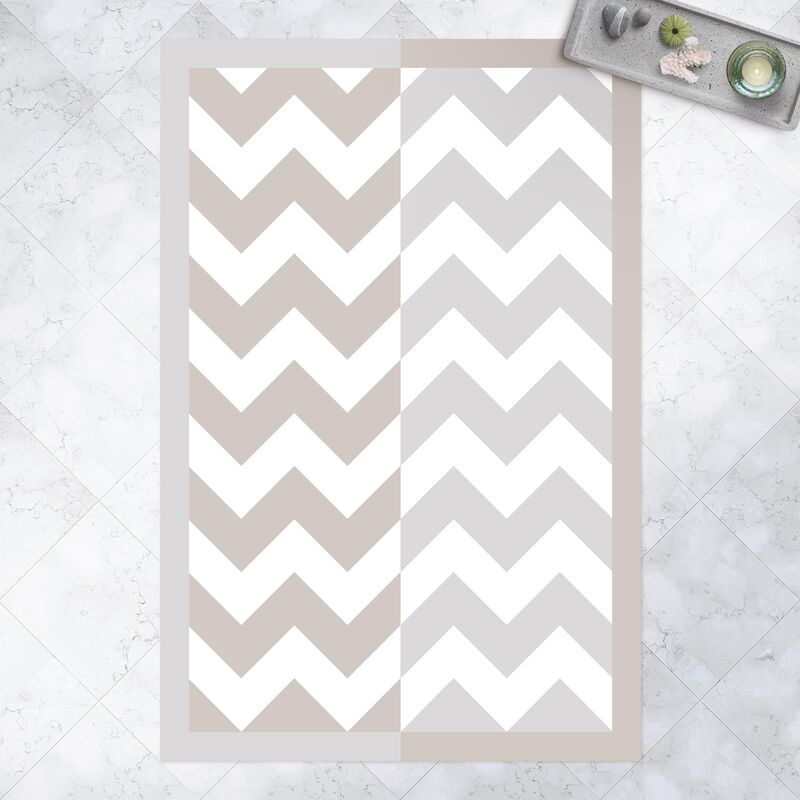 Alfombras vinílicas - Geometrical Pattern Tyre Tracks With Frame - Alto 3:2 Dimensión LxA: 60cm x 40cm
Alfombras vinílicas - Geometrical Pattern Tyre Tracks With Frame - Alto 3:2 Dimensión LxA: 60cm x 40cm