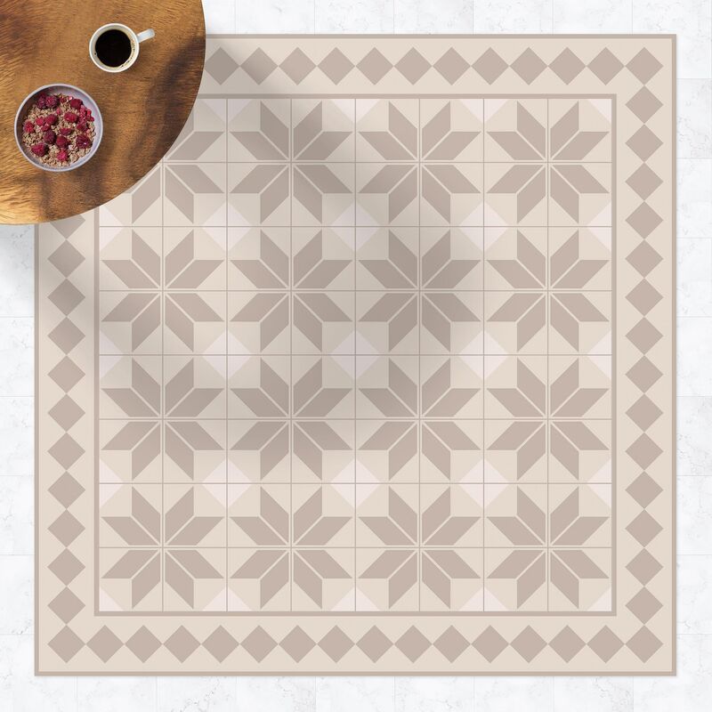 Alfombras vinílicas - Geometrical Tiles Star Flower Sand With Border - Cuadrado 1:1 Dimensión LxA: 40cm x 40cm
Alfombras vinílicas - Geometrical Tiles Star Flower Sand With Border - Cuadrado 1:1 Dimensión LxA: 40cm x 40cm