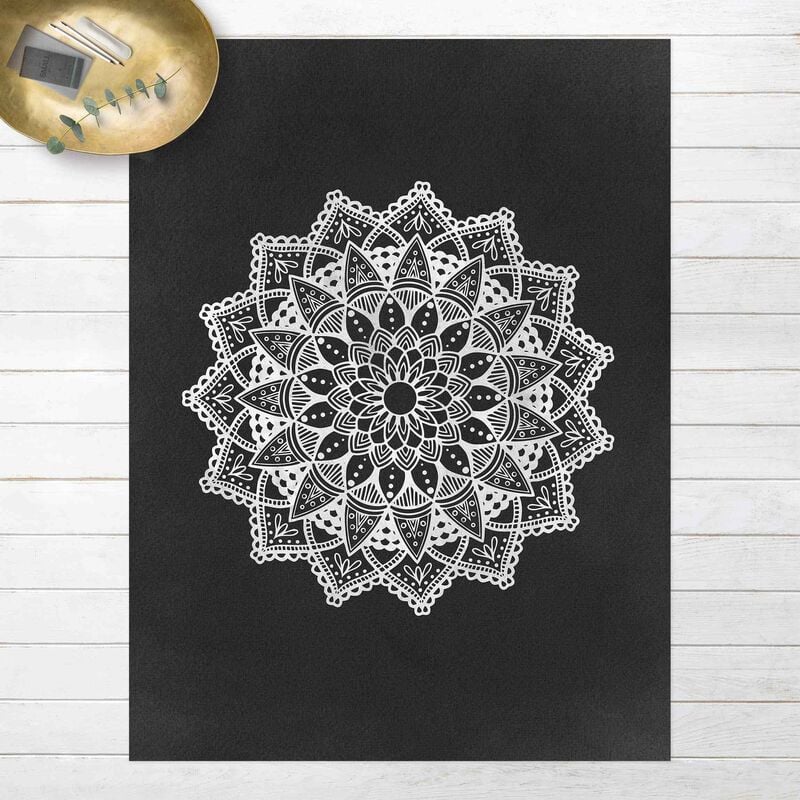 Alfombras vinílicas - Mandala Illustration Ornament White Black - Alto 4:3 Dimensión LxA: 120cm x 90cm
Alfombras vinílicas - Mandala Illustration Ornament White Black - Alto 4:3 Dimensión LxA: 120cm x 90cm