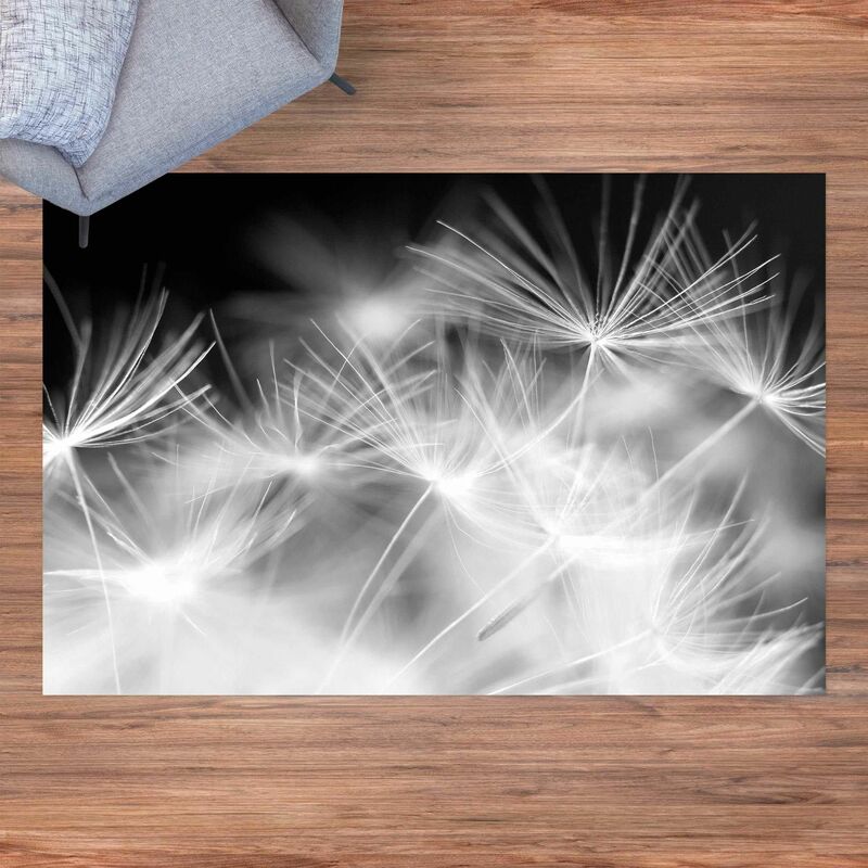 Alfombras vinílicas - Moving Dandelions Close Up On Black Background - Apaisado 2:3 Dimensión LxA: 80cm x 120cm
Alfombras vinílicas - Moving Dandelions Close Up On Black Background - Apaisado 2:3 Dimensión LxA: 80cm x 120cm