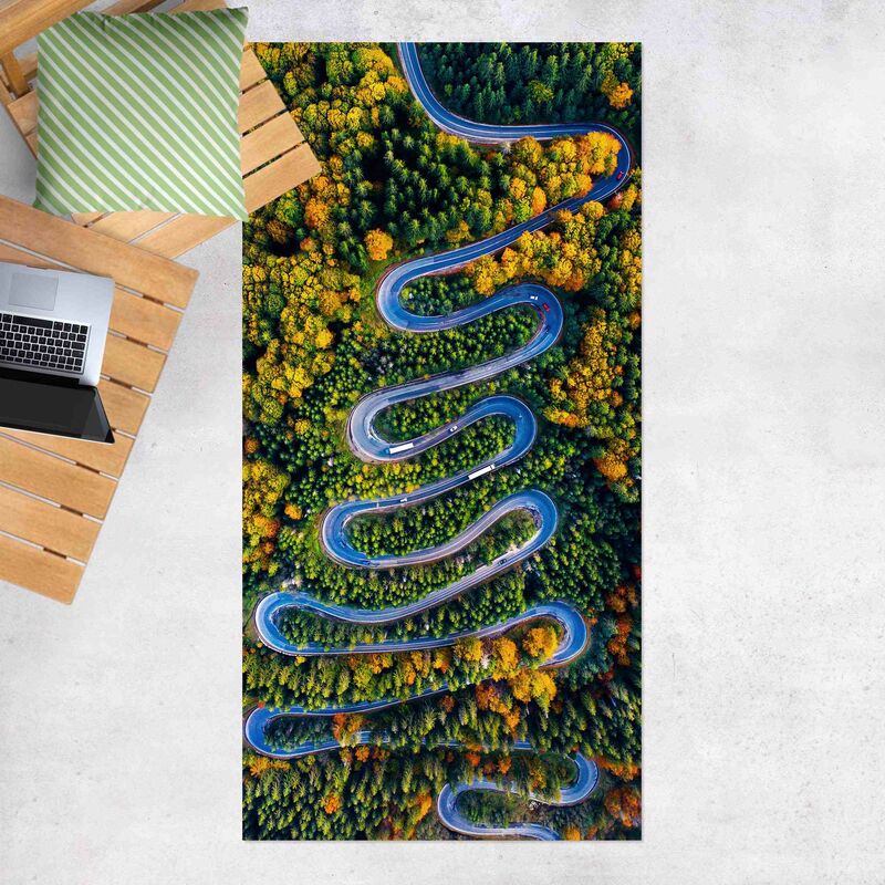 Bilderwelten - Alfombras vinílicas - Serpentine In The Transylvanian Woods - Alto 2:1 Dimensión LxA: 220cm x 110cm
Bilderwelten - Alfombras vinílicas - Serpentine In The Transylvanian Woods - Alto 2:1 Dimensión LxA: 220cm x 110cm