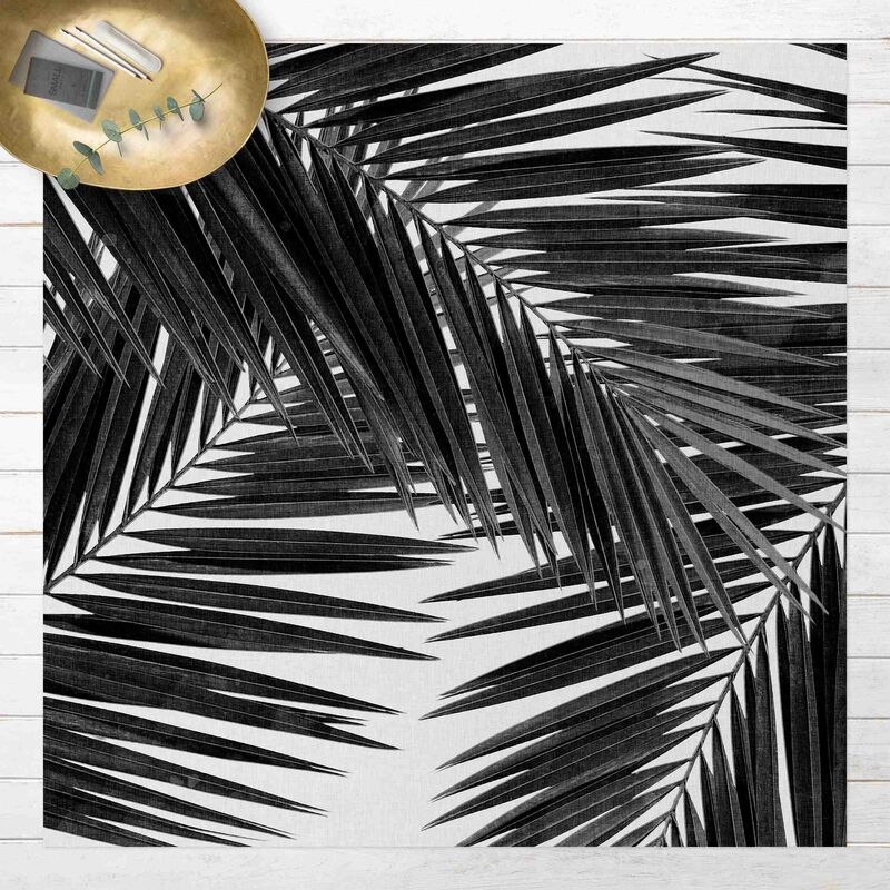 Alfombras vinílicas - View Through Palm Leaves Black And White - Cuadrado 1:1 Dimensión LxA: 80cm x 80cm
Alfombras vinílicas - View Through Palm Leaves Black And White - Cuadrado 1:1 Dimensión LxA: 80cm x 80cm