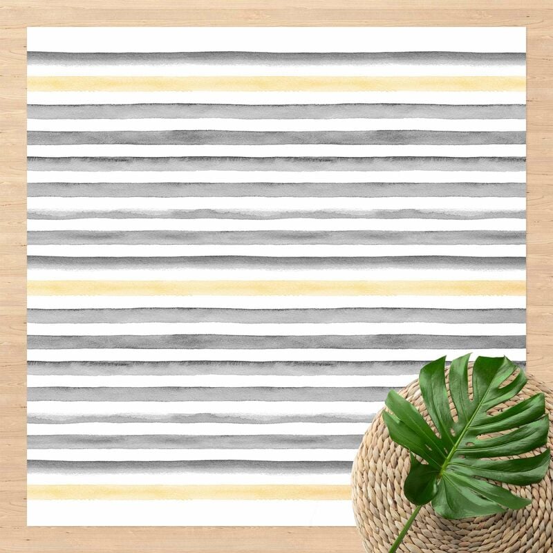 Alfombras vinílicas - Yellow And Grey Watercolour Stripes - Cuadrado 1:1 Dimensión LxA: 100cm x 100cm
Alfombras vinílicas - Yellow And Grey Watercolour Stripes - Cuadrado 1:1 Dimensión LxA: 100cm x 100cm