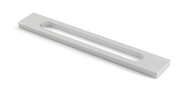 Tirador Asa Mueble | Estilo Contemporáneo | Fabricado en Aluminio | Acabado en Anodizado mate | Distancia Entrepuntos: 192 mm | Medidas 221*8*34 mm |
Tirador Asa Mueble | Estilo Contemporáneo | Fabricado en Aluminio | Acabado en Anodizado mate | Distancia Entrepuntos: 192 mm | Medidas 221*8*34 mm |