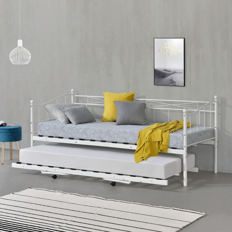 Cama de Metal Skutskär - 211,5 x 95 x 95 cm - 4 Ruedas - Con Espacio adicional - hasta 150 kg y 100 kg - Cama doble - Blanco mate
Cama de Metal Skutskär - 211,5 x 95 x 95 cm - 4 Ruedas - Con Espacio adicional - hasta 150 kg y 100 kg - Cama doble - Blanco mate