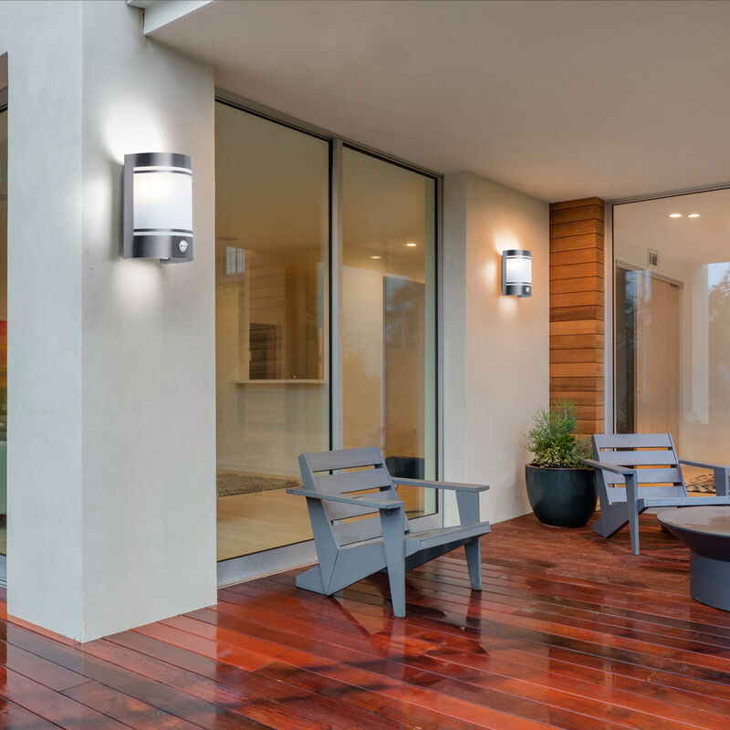 Juego de 2 lámparas LED de pared de acero inoxidable para exteriores, detector de movimiento, focos de vidrio para terraza, temporizador plateado
Juego de 2 lámparas LED de pared de acero inoxidable para exteriores, detector de movimiento, focos de vidrio para terraza, temporizador plateado