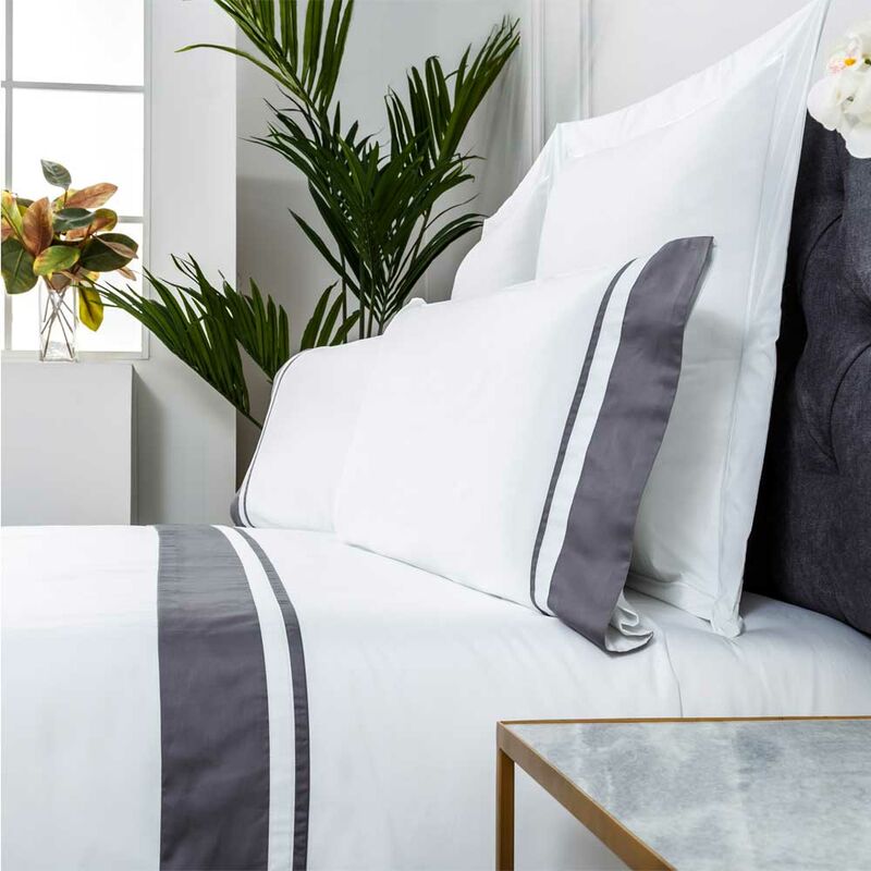 Juego de sabanas de Saten Algodon Egipcio DE 300 Hilos Blanco Y Gris Oscuro - Disponible en varios tamaños - Cama de 180 x 190/200. - Gris - Cotton
Juego de sabanas de Saten Algodon Egipcio DE 300 Hilos Blanco Y Gris Oscuro - Disponible en varios tamaños - Cama de 180 x 190/200. - Gris - Cotton