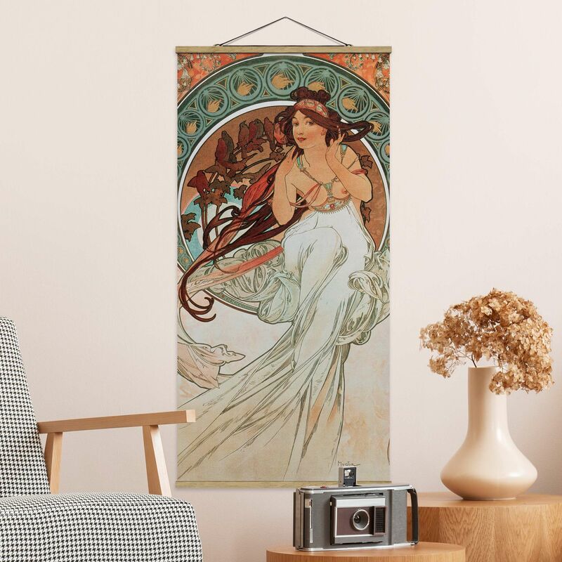 Imagen de tela - Alfons Mucha - Four Arts - Music - Alto 2:1 Dimensión LxA: 70cm x 35cm
Imagen de tela - Alfons Mucha - Four Arts - Music - Alto 2:1 Dimensión LxA: 70cm x 35cm
