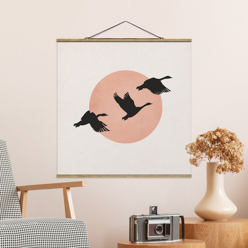 Imagen de tela - Birds In Front Of Rose Sun III - Cuadrado 1:1 Dimensión LxA: 35cm x 35cm
Imagen de tela - Birds In Front Of Rose Sun III - Cuadrado 1:1 Dimensión LxA: 35cm x 35cm