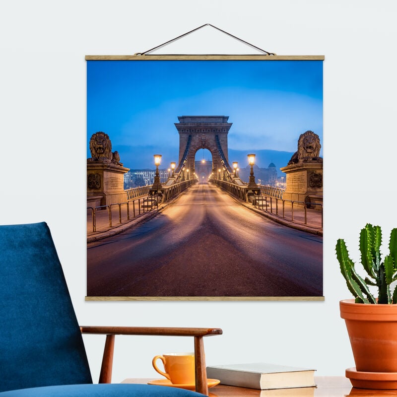 Imagen de tela - Chain Bridge In Budapest At Night - Cuadrado 1:1 Dimensión LxA: 80cm x 80cm
Imagen de tela - Chain Bridge In Budapest At Night - Cuadrado 1:1 Dimensión LxA: 80cm x 80cm