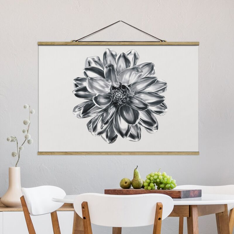 Imagen de tela - Dahlia Flower Silver Metallic - Apaisado 2:3 Dimensión LxA: 66.5cm x 100cm
Imagen de tela - Dahlia Flower Silver Metallic - Apaisado 2:3 Dimensión LxA: 66.5cm x 100cm