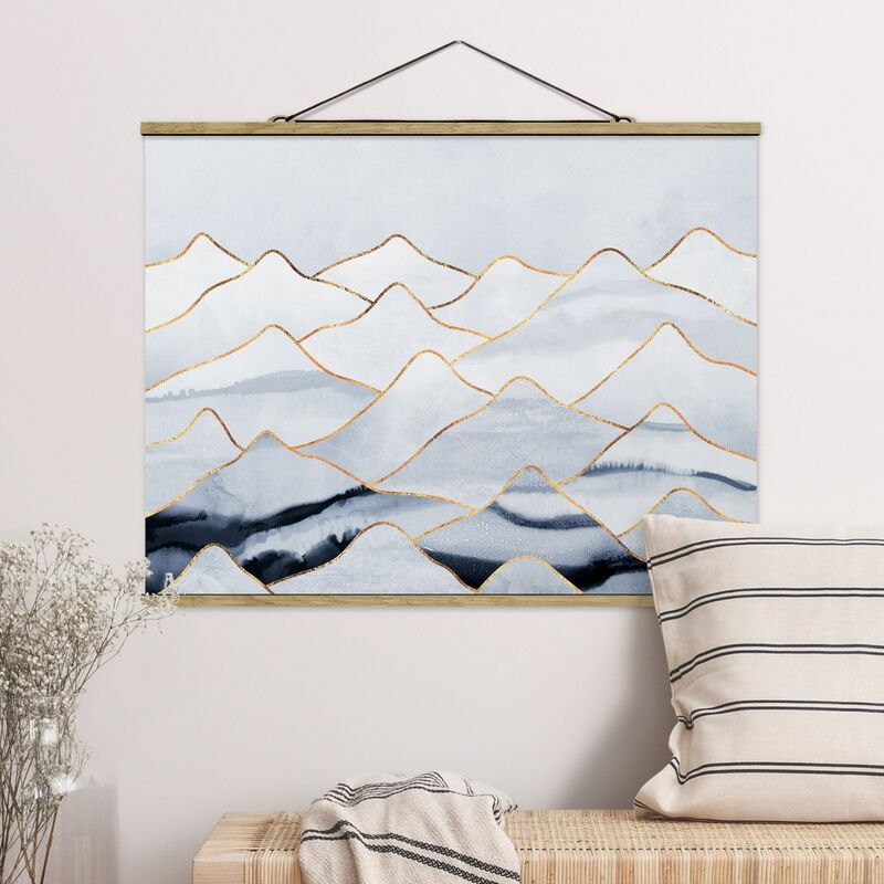 Imagen de tela - Elisabeth Fredriksson - Watercolor Mountains White Gold - Apaisado 3:4 Dimensión LxA: 75cm x 100cm
Imagen de tela - Elisabeth Fredriksson - Watercolor Mountains White Gold - Apaisado 3:4 Dimensión LxA: 75cm x 100cm