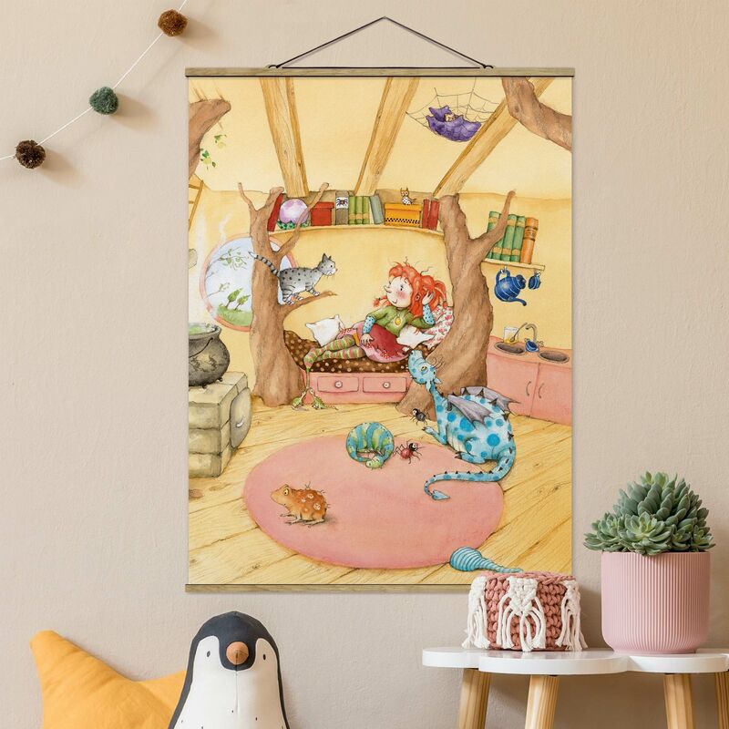 Imagen de tela - Frida Tells Of Witches Meeting - Alto 4:3 Dimensión LxA: 46.5cm x 35cm
Imagen de tela - Frida Tells Of Witches Meeting - Alto 4:3 Dimensión LxA: 46.5cm x 35cm