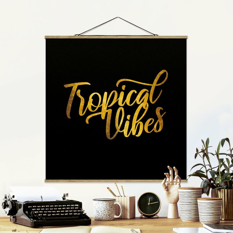Imagen de tela - Gold - Tropical Vibes On Black - Cuadrado 1:1 Dimensión LxA: 100cm x 100cm
Imagen de tela - Gold - Tropical Vibes On Black - Cuadrado 1:1 Dimensión LxA: 100cm x 100cm