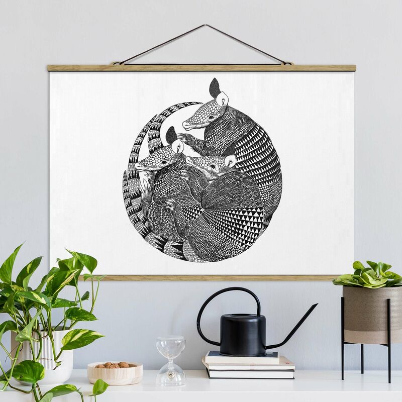Imagen de tela - Laura Graves - Illustration Armadillos Black And White Pattern - Apaisado 2:3 Dimensión LxA: 53.5cm x 80cm
Imagen de tela - Laura Graves - Illustration Armadillos Black And White Pattern - Apaisado 2:3 Dimensión LxA: 53.5cm x 80cm