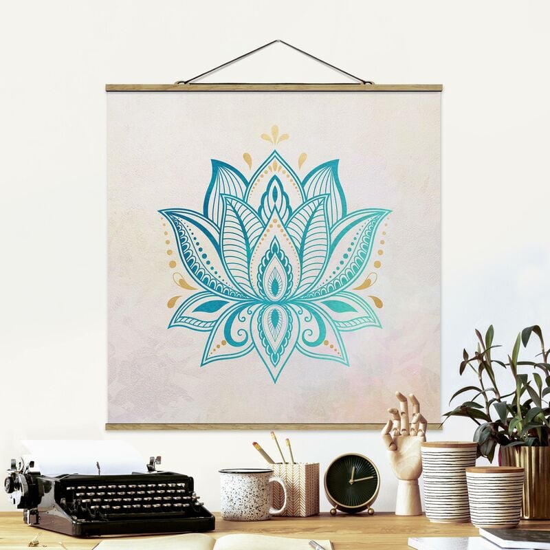 Imagen de tela - Lotus Mandala Illustration Gold Blue - Cuadrado 1:1 Dimensión LxA: 35cm x 35cm
Imagen de tela - Lotus Mandala Illustration Gold Blue - Cuadrado 1:1 Dimensión LxA: 35cm x 35cm