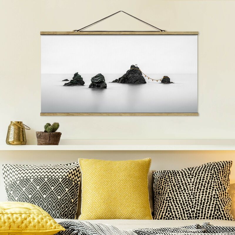 Imagen de tela - Meoto Iwa - The Married Couple Rocks - Apaisado 1:2 Dimensión LxA: 40cm x 80cm
Imagen de tela - Meoto Iwa - The Married Couple Rocks - Apaisado 1:2 Dimensión LxA: 40cm x 80cm