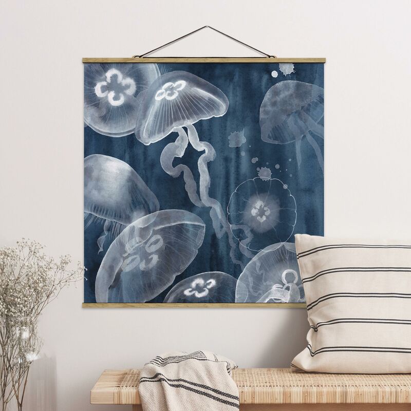 Imagen de tela - Moon Jellyfish I - Cuadrado 1:1 Dimensión LxA: 80cm x 80cm
Imagen de tela - Moon Jellyfish I - Cuadrado 1:1 Dimensión LxA: 80cm x 80cm