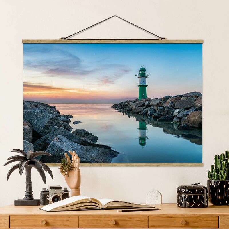 Imagen de tela - Sunset at the Lighthouse - Apaisado 2:3 Dimensión LxA: 66.5cm x 100cm
Imagen de tela - Sunset at the Lighthouse - Apaisado 2:3 Dimensión LxA: 66.5cm x 100cm