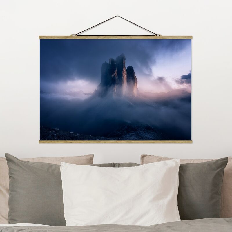 Imagen de tela - Three Peaks In Blue Light - Apaisado 2:3 Dimensión LxA: 23.5cm x 35cm
Imagen de tela - Three Peaks In Blue Light - Apaisado 2:3 Dimensión LxA: 23.5cm x 35cm