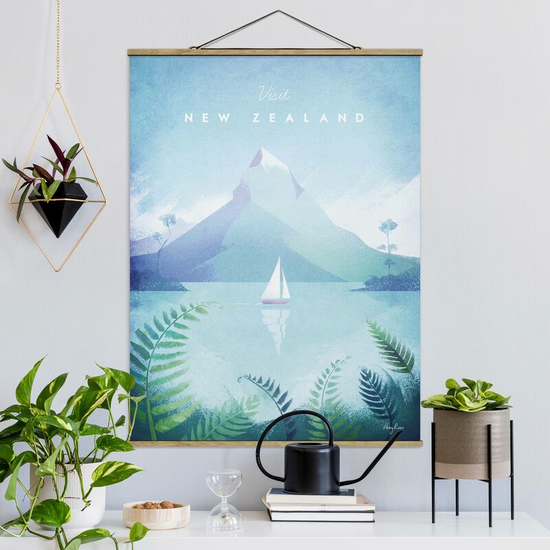 Imagen de tela - Travel Poster - New Zealand - Alto 4:3 Dimensión LxA: 106.5cm x 80cm
Imagen de tela - Travel Poster - New Zealand - Alto 4:3 Dimensión LxA: 106.5cm x 80cm