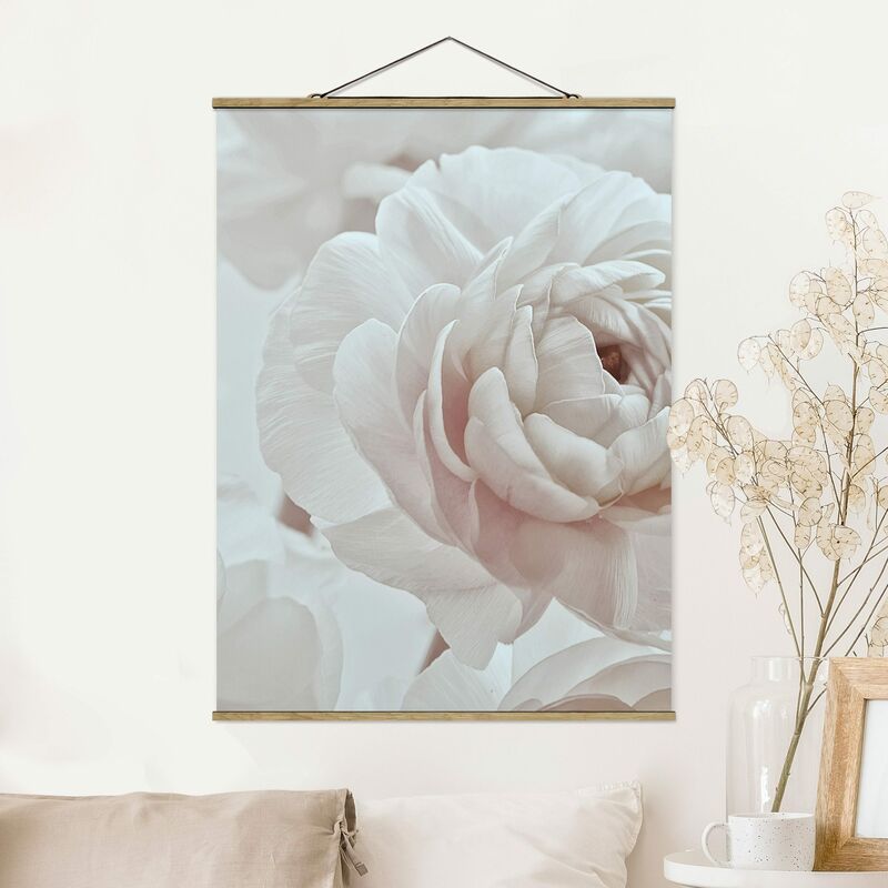 Imagen de tela - White Flower In An Ocean Of Flowers - Alto 4:3 Dimensión LxA: 66.4cm x 50cm
Imagen de tela - White Flower In An Ocean Of Flowers - Alto 4:3 Dimensión LxA: 66.4cm x 50cm