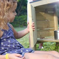 Cuisine extérieure en bois pour enfant Muddy Maker