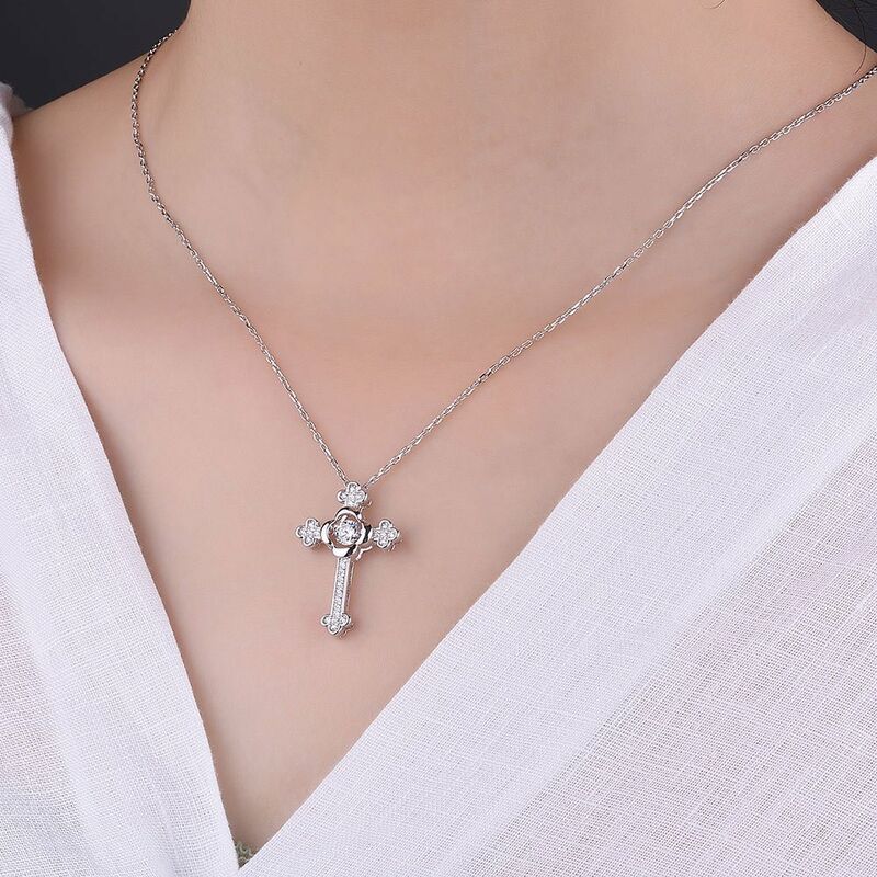 Fashionable S925 Colgante de plata esterlina giratoria Zirconia Sparkle Colgante Collar en forma de cruz de 18 pulgadas - Jure
Fashionable S925 Colgante de plata esterlina giratoria Zirconia Sparkle Colgante Collar en forma de cruz de 18 pulgadas - Jure