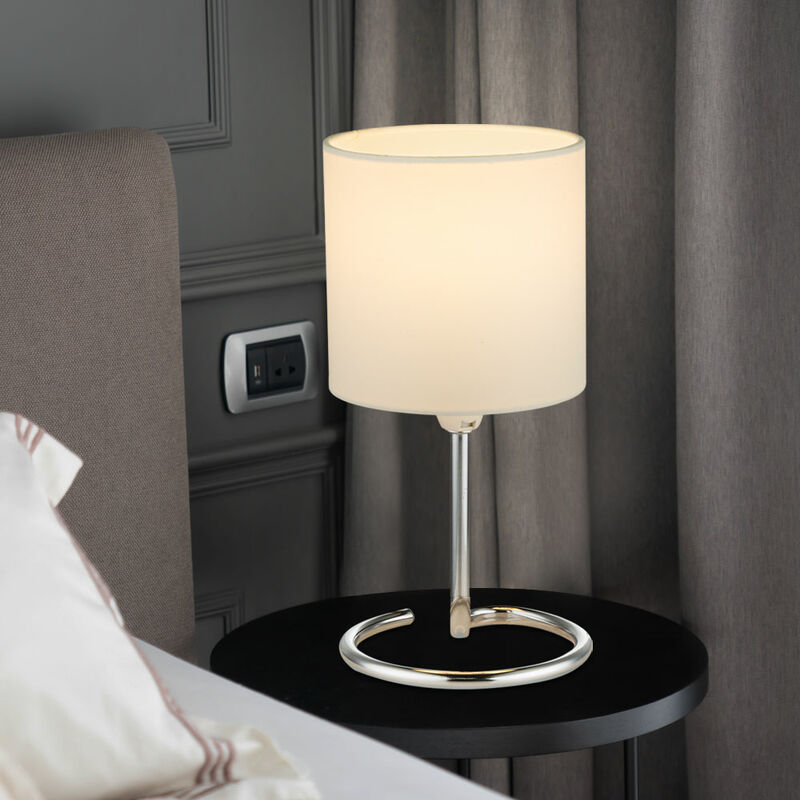 Lámpara de mesilla de noche textil blanco sala de estar dormitorio lámpara de lectura cromada en un juego que incluye bombillas LED
Lámpara de mesilla de noche textil blanco sala de estar dormitorio lámpara de lectura cromada en un juego que incluye bombillas LED