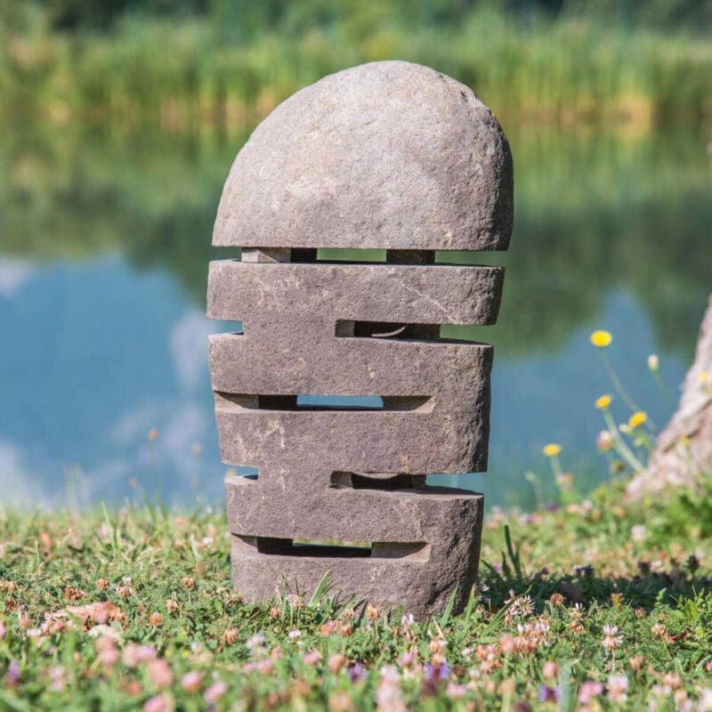 Lámpara de piedra de río para jardín 50