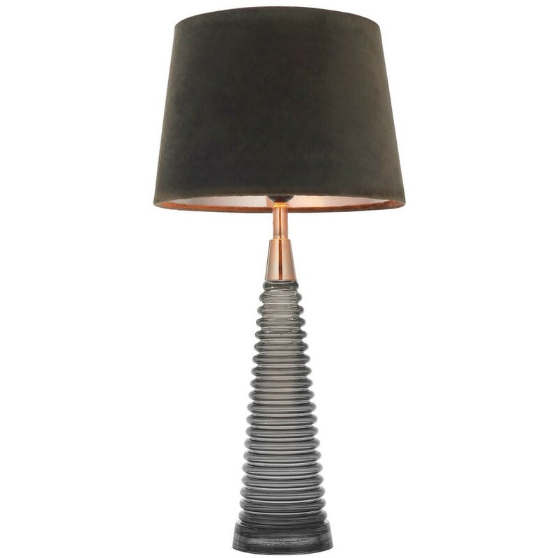 Lámpara de mesa de vidrio acanalado color carbón, niquelado brillante, pantalla de terciopelo moca 
Lámpara de mesa de vidrio acanalado color carbón, niquelado brillante, pantalla de terciopelo moca