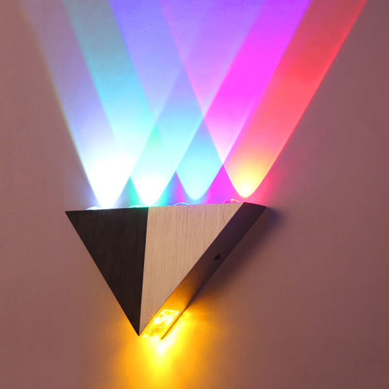 Luz de pared LED triangular de aluminio de 5W AC90-265V Iluminación moderna para el hogar Led de alta potencia Luz de discoteca de bola de fiesta
Luz de pared LED triangular de aluminio de 5W AC90-265V Iluminación moderna para el hogar Led de alta potencia Luz de discoteca de bola de fiesta