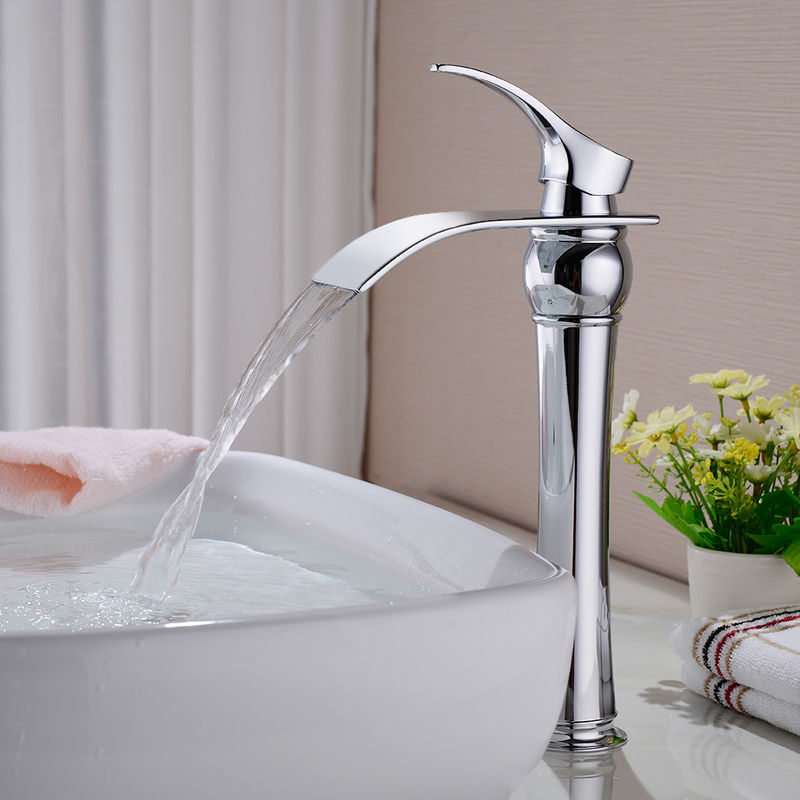 Moda Cascada Grifo de Lavabo Monomando Grifo para Baño Grifo de Agua Caliente y Fría Grifo Fregadero Cromo
Moda Cascada Grifo de Lavabo Monomando Grifo para Baño Grifo de Agua Caliente y Fría Grifo Fregadero Cromo