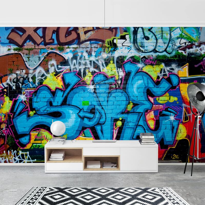 Papel pintado adhesivo - Colors Of Graffiti - Mural apaisado Dimensión LxA: 225cm x 336cm
Papel pintado adhesivo - Colors Of Graffiti - Mural apaisado Dimensión LxA: 225cm x 336cm