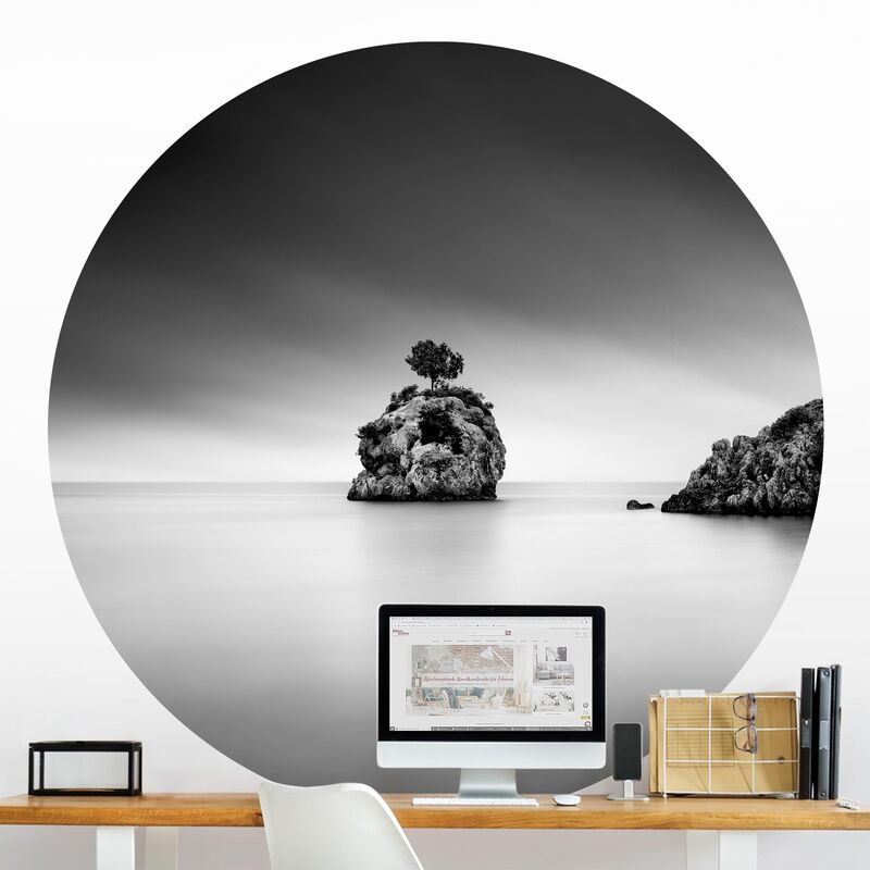 Papel pintado redondo autoadhesivo - Rocky Island In The Sea Black And White Dimensión LxA: 244cm x 244cm
Papel pintado redondo autoadhesivo - Rocky Island In The Sea Black And White Dimensión LxA: 244cm x 244cm