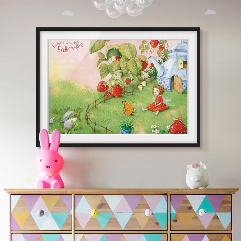 Póster enmarcado - Erdbeerinchen Erdbeerfee - In The Garden Dimensión LxA: 30cm x 40cm, Marco: Negro
Póster enmarcado - Erdbeerinchen Erdbeerfee - In The Garden Dimensión LxA: 30cm x 40cm, Marco: Negro