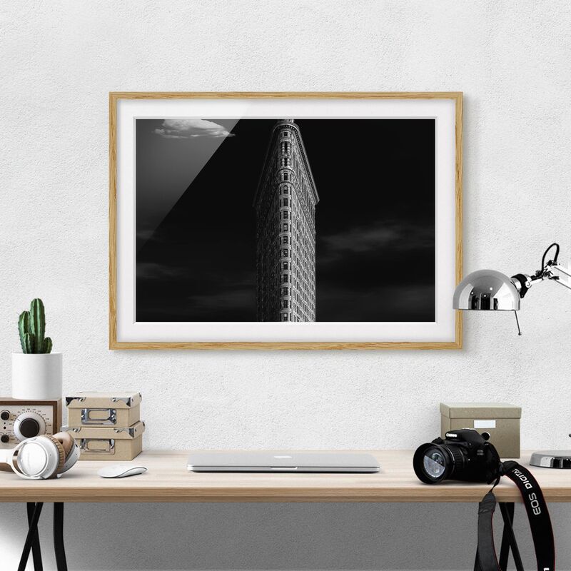 Póster enmarcado - Flatiron Building Dimensión LxA: 18cm x 24cm, Marco: Roble
Póster enmarcado - Flatiron Building Dimensión LxA: 18cm x 24cm, Marco: Roble