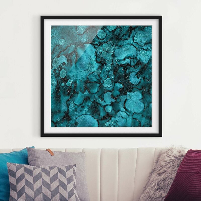 Póster enmarcado - Goccia del turchese con glitter Dimensión LxA: 50cm x 50cm, Marco: Negro
Póster enmarcado - Goccia del turchese con glitter Dimensión LxA: 50cm x 50cm, Marco: Negro