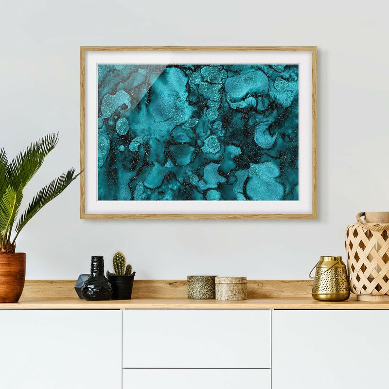 Póster enmarcado - Goccia del turchese con glitter Dimensión LxA: 40cm x 55cm, Marco: Roble
Póster enmarcado - Goccia del turchese con glitter Dimensión LxA: 40cm x 55cm, Marco: Roble
