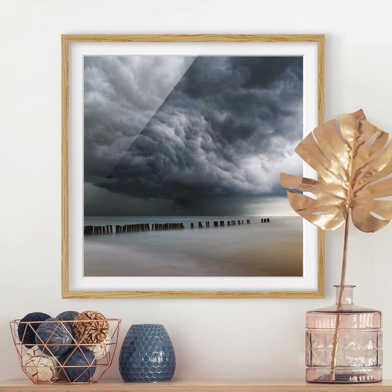 Póster enmarcado - Nubi di tempesta sul Mar Baltico Dimensión LxA: 20cm x 20cm, Marco: Roble
Póster enmarcado - Nubi di tempesta sul Mar Baltico Dimensión LxA: 20cm x 20cm, Marco: Roble