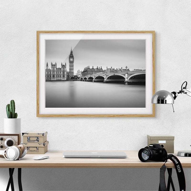 Póster enmarcado - Ponte di Westminster e il Big Ben Dimensión LxA: 70cm x 100cm, Marco: Roble
Póster enmarcado - Ponte di Westminster e il Big Ben Dimensión LxA: 70cm x 100cm, Marco: Roble